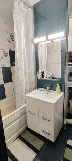 Apartament cu 2 camere semidecomandat în Mărășești