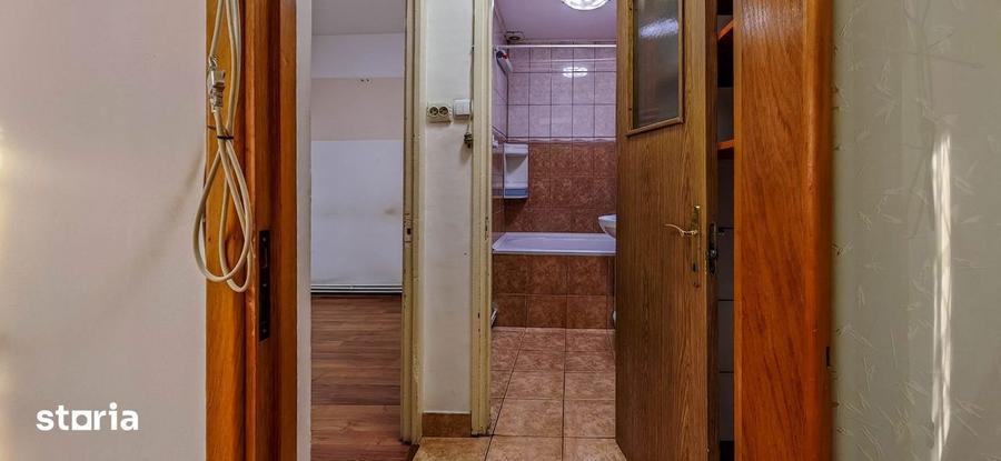 Apartament cu 2 camere semidecomandat în Ferentari