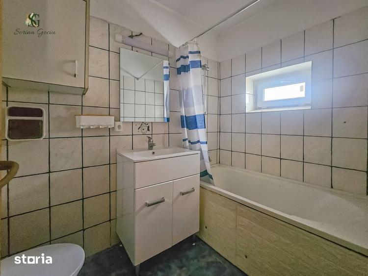 Apartament cu 3 camere decomandat, mobilat în Central