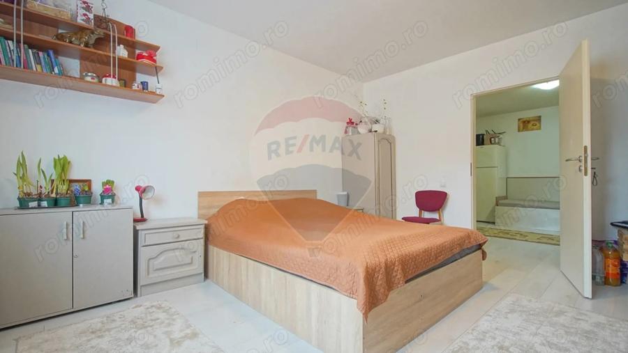 Casă cu 3 camere cu Teren 302 Mp în Blumăna