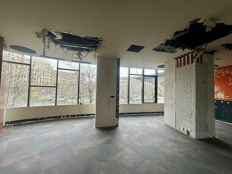 Spațiu comercial, de 225 mp, în P-ța Alba Iulia