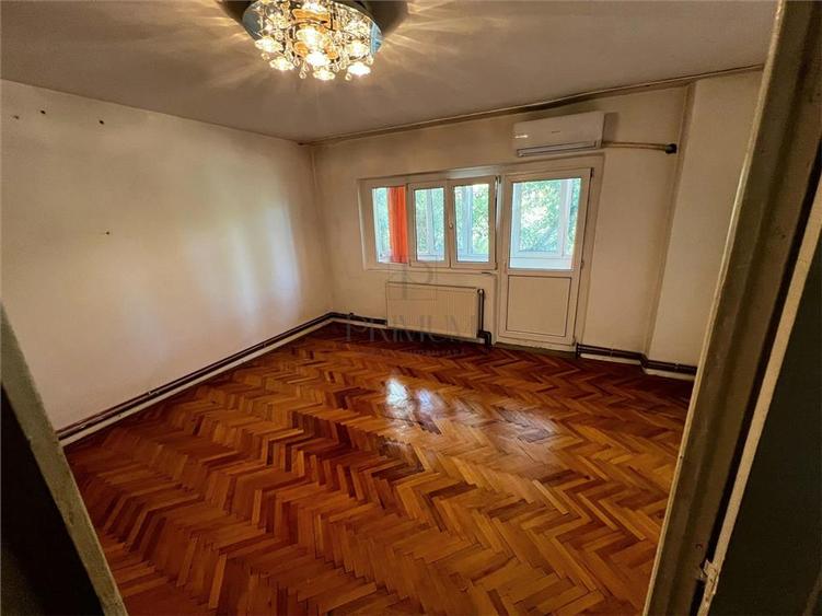 Apartament cu 2 camere decomandat în Steaua