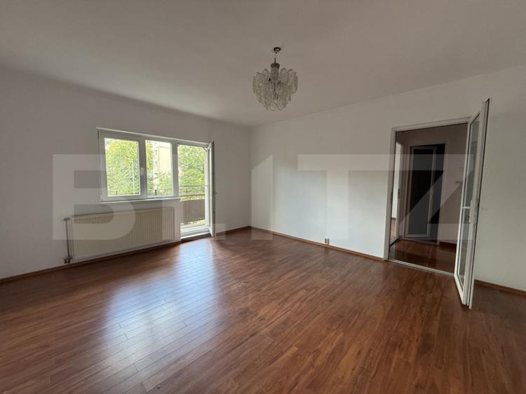 Apartament cu 2 camere semidecomandat în Micro 16