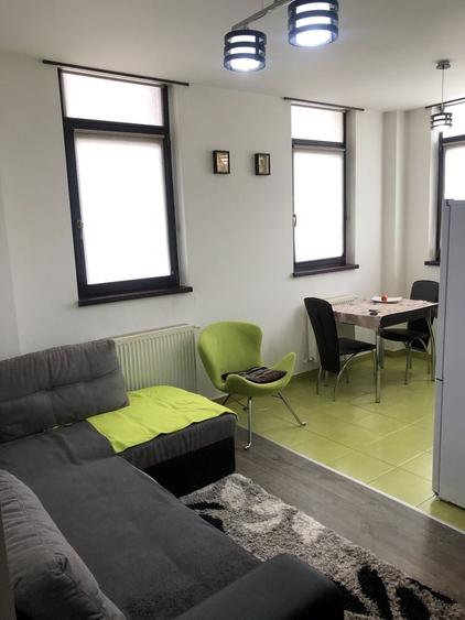 Apartament cu 2 camere semidecomandat în Tătărași