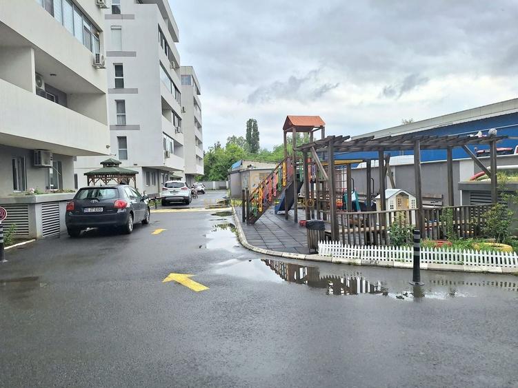 Garsonieră decomandată, mobilată în Vitan-Bârzești