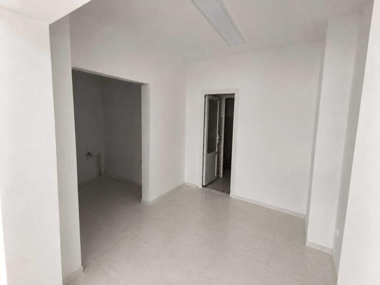 Spațiu comercial, de 72 mp, în Alexandru cel Bun