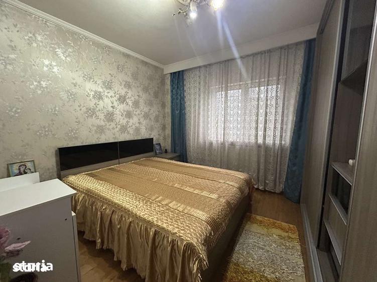 Apartament cu 3 camere decomandat în Prundu
