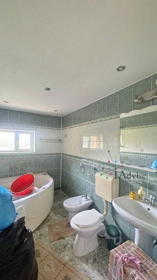 CASA CU 4 CAMERE IN ZONA BARTOLOMEU - CARIEREI - 21