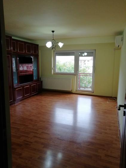 Apartament cu 2 camere decomandat în Dacia