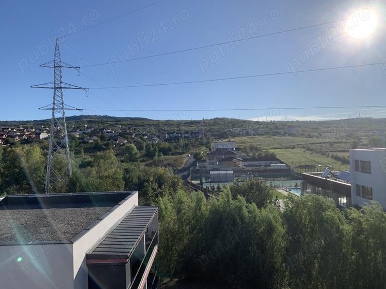Apartament cu 2 camere semidecomandat în Borhanci