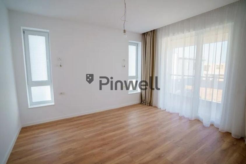 Casă individuală cu 5 camere cu Canalizare în Tunari
