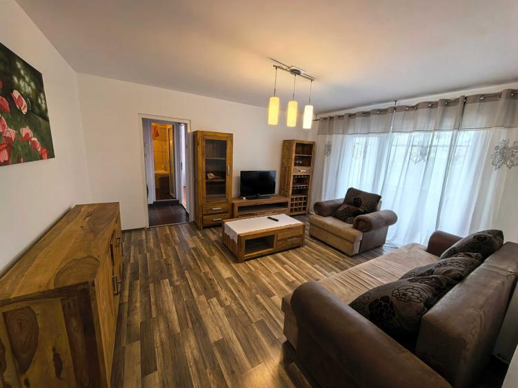 se inchiriaza apartament cu 3 camere cu loc parcare - 4