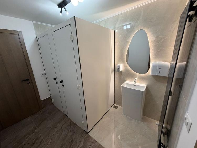 Spațiu comercial, de 270 mp, în Central