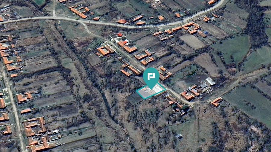 Teren 977 mp cu funda?ie ?i pivni?a finalizata - 1