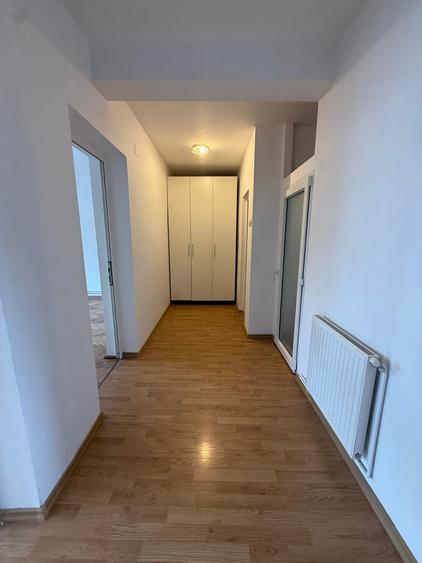 Apartament cu 2 camere în Centrul Civic