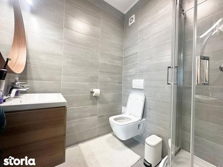 Apartament cu 3 camere în Tractorul