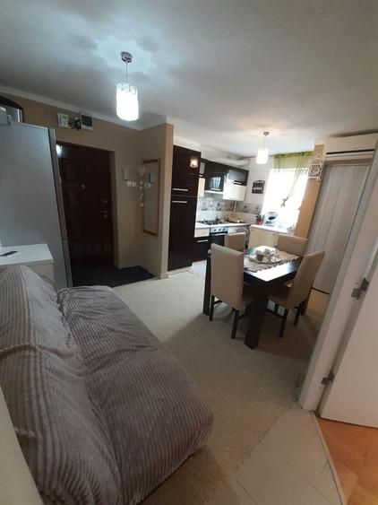 Apartament cu 2 camere decomandat în Ultracentral