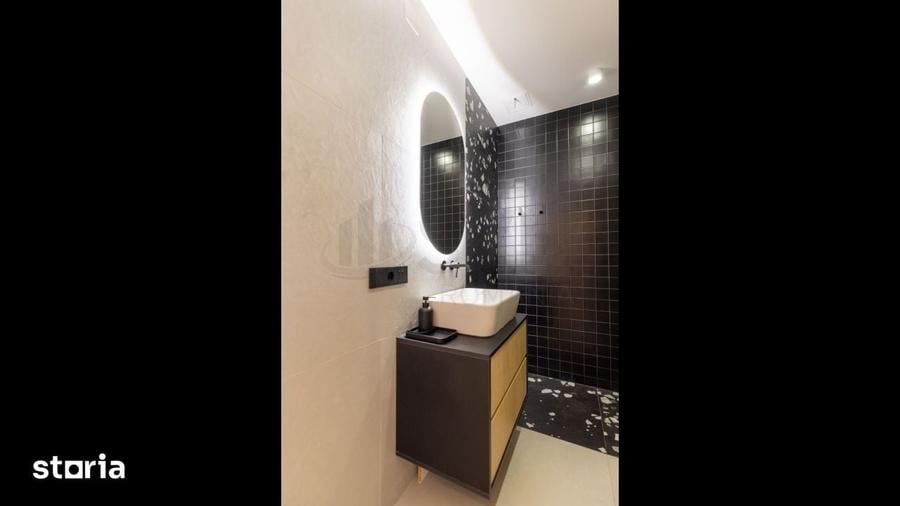 Apartament cu 3 camere în Dămăroaia