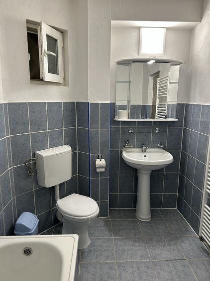 Apartament cu 3 camere semidecomandat în Tilișca