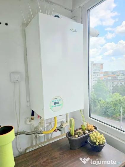Apartament cu 2 camere decomandat în Sud