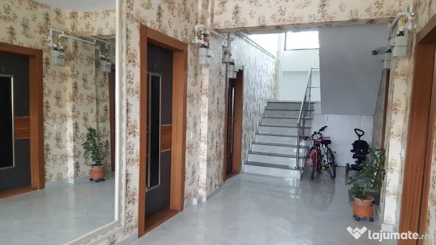 Apartament cu 2 camere semidecomandat în Central