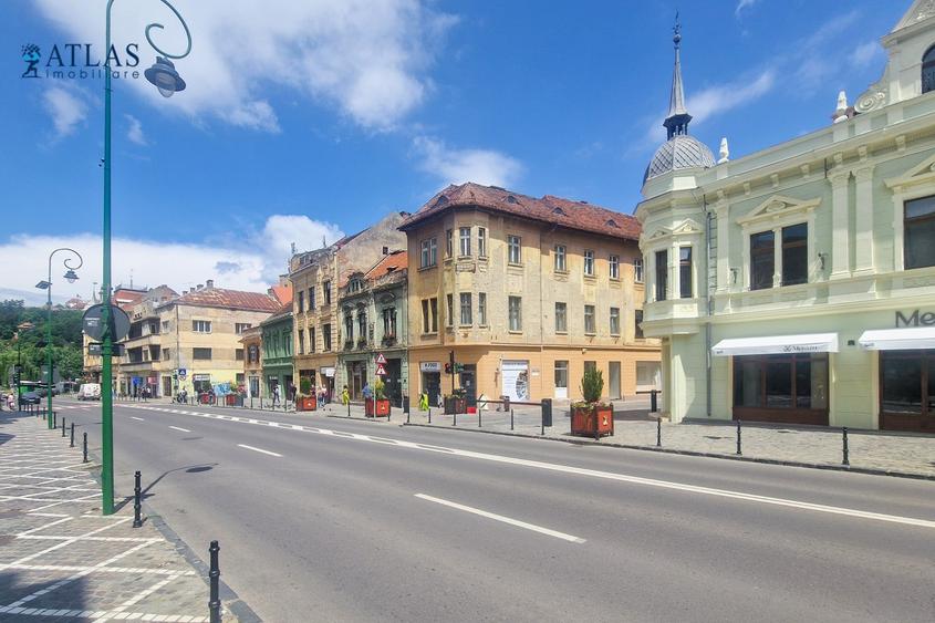 Apartament cu 2 camere decomandat în Centrul Istoric