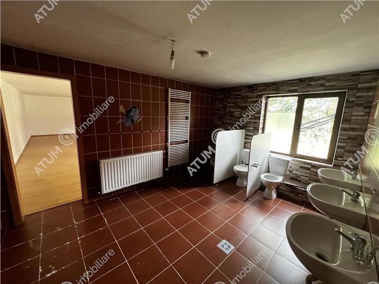Spațiu comercial, de 314 mp, în Piața Cluj