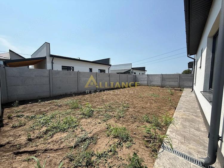 Casă cu 4 camere cu Teren 350 Mp în Berceni