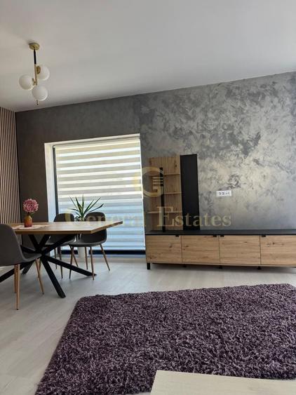 Apartament cu 3 camere în Tractorul