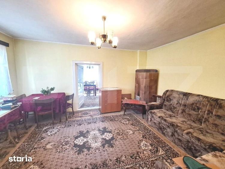 Casă cu 2 camere semidecomandat cu Teren 240 Mp în Cernatu