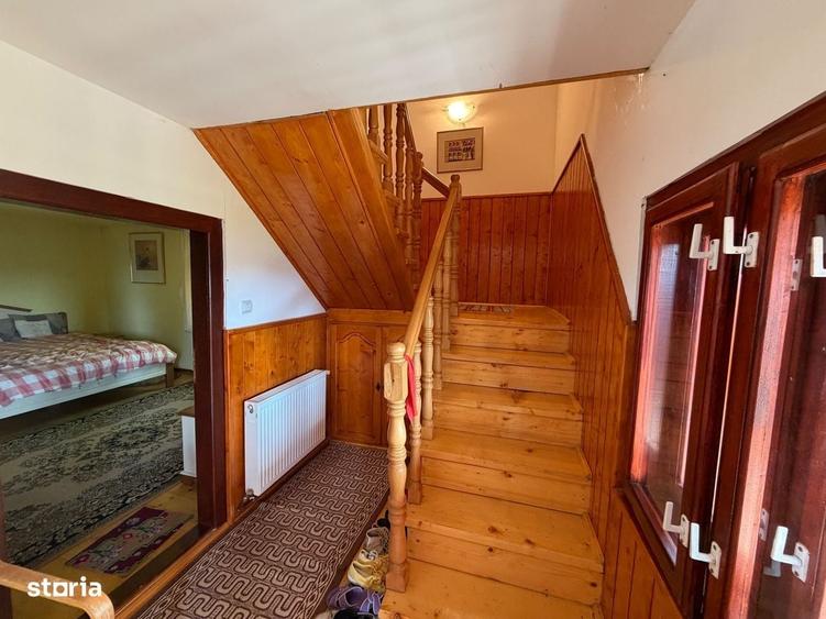 Casă cu 3 camere decomandat în Răchițele