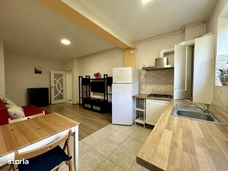 Apartament cu 2 camere în Păcii