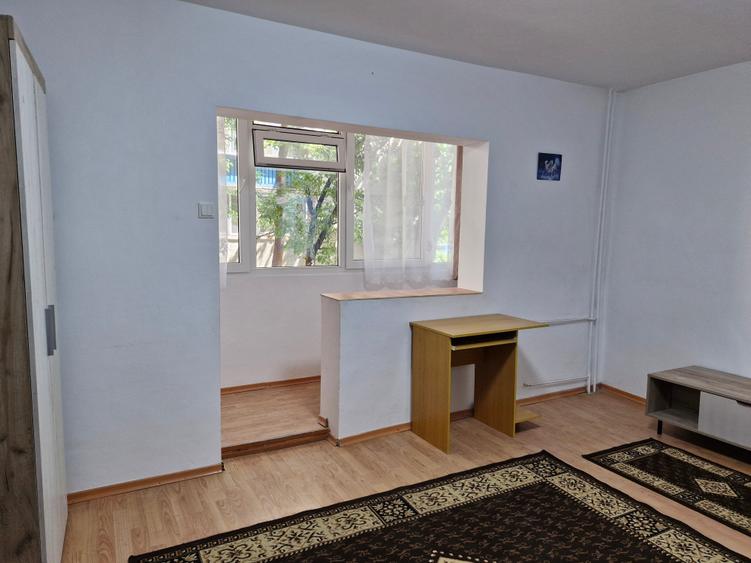 Garsonieră decomandată în Lugojului