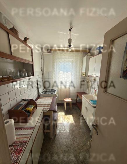 Apartament cu 2 camere semidecomandat în Primăverii