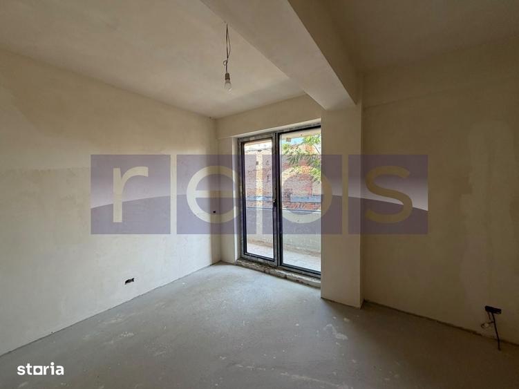 Apartament cu 3 camere în Lizeanu