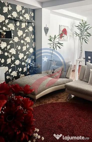 Apartament cu 3 camere decomandat în Craiovița Nouă