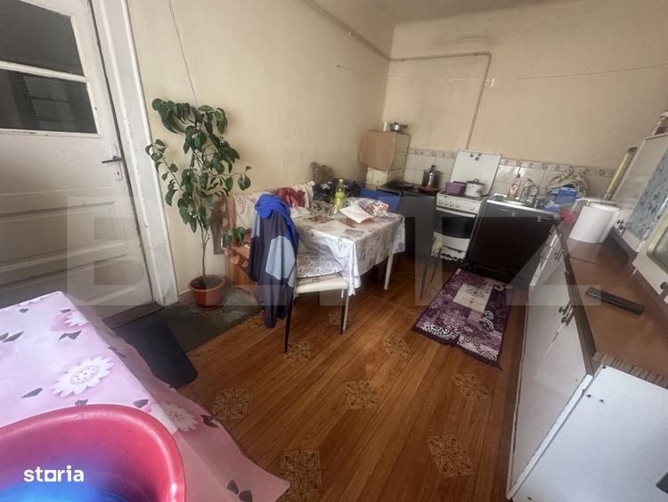 Casă cu 4 camere cu Teren 842 Mp în Titulescu