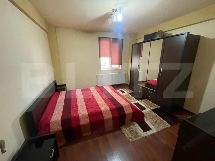 Apartament cu 3 camere în 1 Mai