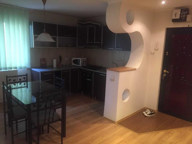 Apartament cu 2 camere semidecomandat în Exterior Vest