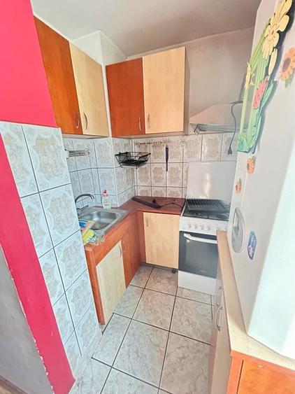 Garsonieră decomandată în Boldești