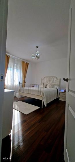 Casă cu 4 camere cu Teren 436 Mp în Ștefănești