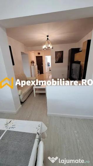 Apartament cu 2 camere semidecomandat, mobilat în Păcii