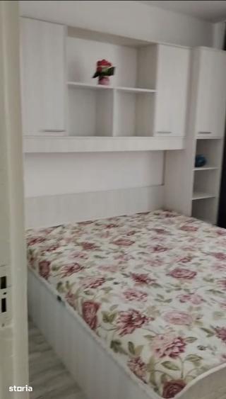 Apartament cu 2 camere decomandat în Berceni