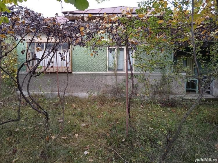 Casă individuală cu 4 camere cu Teren 1003 Mp în Vlădeni