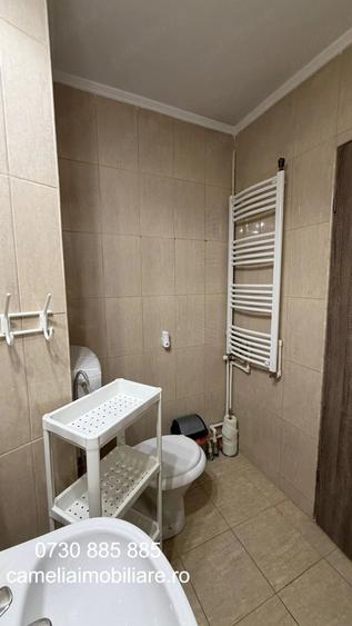 Apartament cu 3 camere semidecomandat în Mărășești