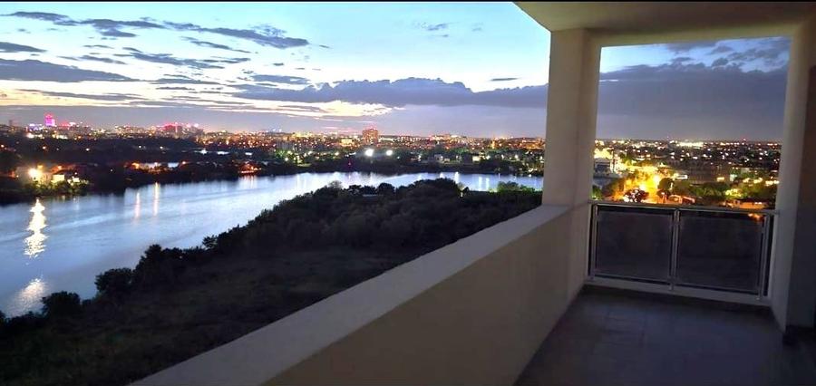 Apartament cu 5 camere decomandat în Fundeni