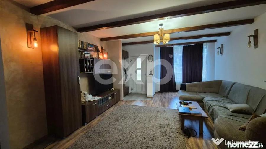 Casă cu 4 camere cu Teren 553 Mp în Hințești