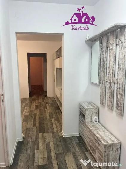 Apartament cu 3 camere semidecomandat în Dacia
