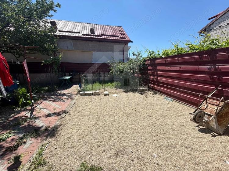 Casă cu 1 camere cu Teren 282 Mp în Romanești