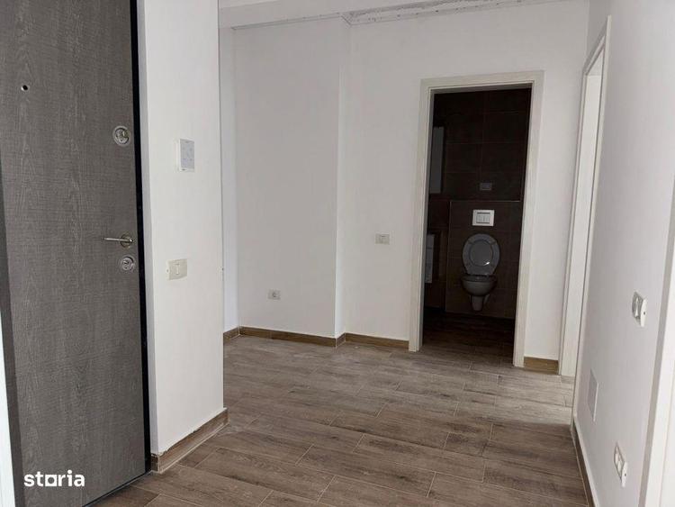 Garsonieră decomandată în Central — fotografia 3